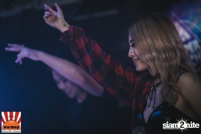 DJ Papermache & MC Sosmile at Warmupcafe Chiangmai — photo 95