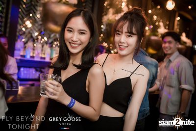 Flash Fridays pres. RayRay & Mindset at CE LA VI — photo 73