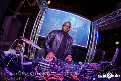 Flash Fridays pres. RayRay & Mindset at CE LA VI — photo 93