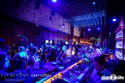 Flash Fridays pres. RayRay & Mindset at CE LA VI — photo 96