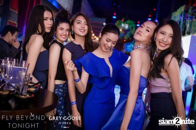Flash Fridays pres. RayRay & Mindset at CE LA VI — photo 126