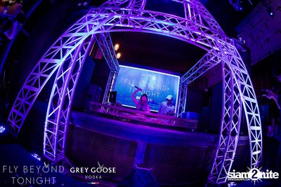 Flash Fridays pres. RayRay & Mindset at CE LA VI — photo 136