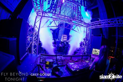 Flash Fridays pres. RayRay & Mindset at CE LA VI — photo 138