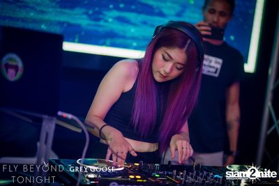 Flash Fridays pres. RayRay & Mindset at CE LA VI — photo 148