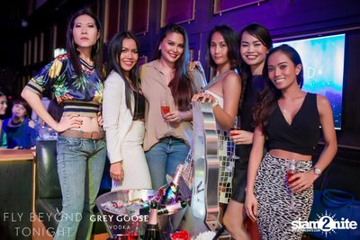 Flash Fridays pres. RayRay & Mindset at CE LA VI — photo 156