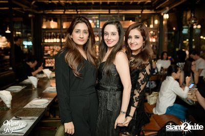 Friday Night at Wine Republic Thonglor — photo 6