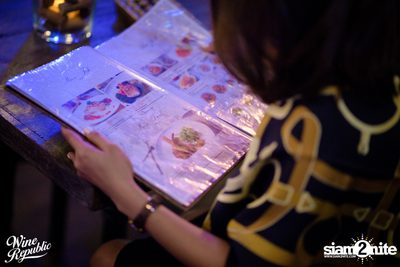 Friday Night at Wine Republic Thonglor — photo 36