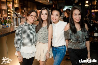 Friday Night at Wine Republic Thonglor — photo 59