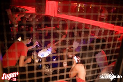 Beast Mode (Red Bull Thre3Style Champion) ที่ ชูการ์ คลับ — photo 53