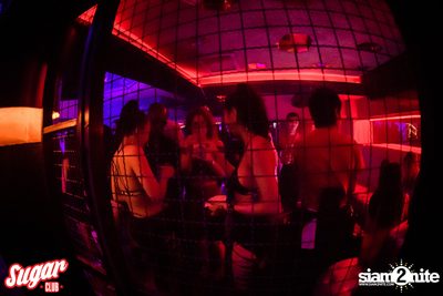Beast Mode (Red Bull Thre3Style Champion) ที่ ชูการ์ คลับ — photo 70