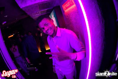 Beast Mode (Red Bull Thre3Style Champion) ที่ ชูการ์ คลับ — photo 99