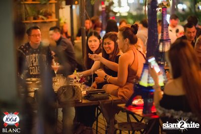 Pop & Wan at 7th Street Bar & Bistro — photo 12
