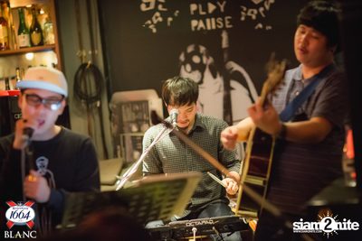 Pop & Wan at 7th Street Bar & Bistro — photo 15