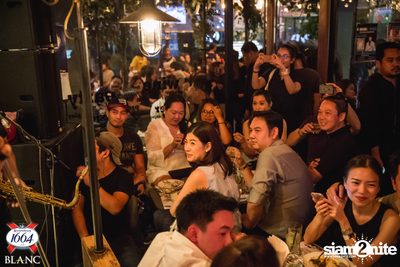 Pop & Wan at 7th Street Bar & Bistro — photo 86