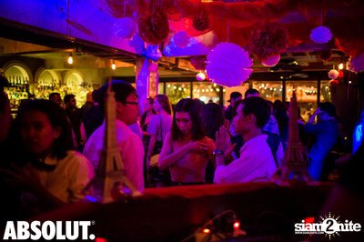 Parisian Chic Party at Revolucion Cocktail — photo 81