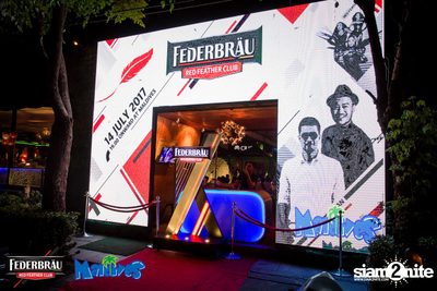 Federbrau: Singto Numchok & Wan Thanakrit at Maldives Resort Bar — photo 2