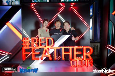 Federbrau: Singto Numchok & Wan Thanakrit at Maldives Resort Bar — photo 6