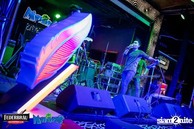 Federbrau: Singto Numchok & Wan Thanakrit at Maldives Resort Bar — photo 24