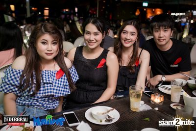 Federbrau: Singto Numchok & Wan Thanakrit at Maldives Resort Bar — photo 26