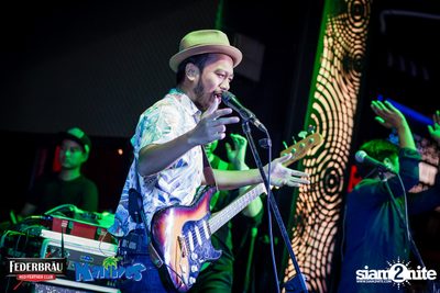 Federbrau: Singto Numchok & Wan Thanakrit at Maldives Resort Bar — photo 80