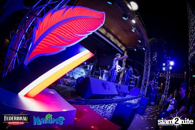 Federbrau: Singto Numchok & Wan Thanakrit at Maldives Resort Bar — photo 88