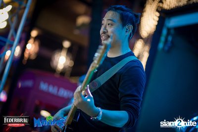 Federbrau: Singto Numchok & Wan Thanakrit at Maldives Resort Bar — photo 96