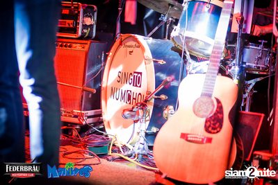 Federbrau: Singto Numchok & Wan Thanakrit at Maldives Resort Bar — photo 99