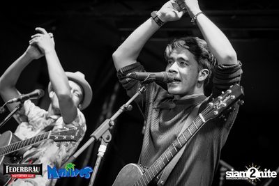 Federbrau: Singto Numchok & Wan Thanakrit at Maldives Resort Bar — photo 127