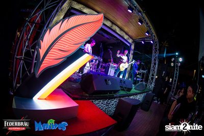 Federbrau: Singto Numchok & Wan Thanakrit at Maldives Resort Bar — photo 131