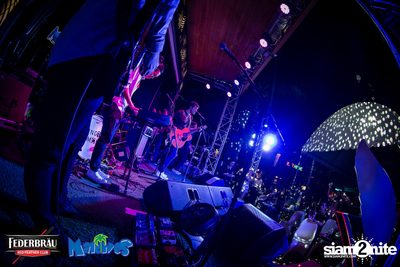 Federbrau: Singto Numchok & Wan Thanakrit at Maldives Resort Bar — photo 133