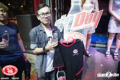 Za Day by Soda Singha: Songkran ที่ ซิกซ์ตี้ซิกซ์ สเตชั่น — photo 54