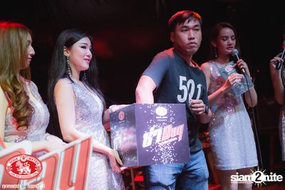 Za Day by Soda Singha: Songkran ที่ ซิกซ์ตี้ซิกซ์ สเตชั่น — photo 59