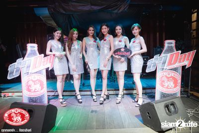 Za Day by Soda Singha: Songkran ที่ ซิกซ์ตี้ซิกซ์ สเตชั่น — photo 68