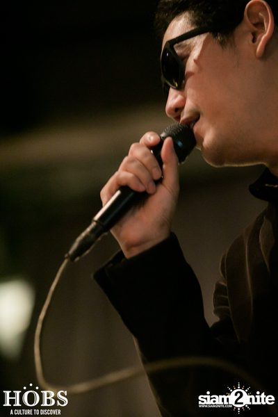 Nop Ponchamni และ The Groovetomatix-11 ที่ ฮอบส์ — photo 17
