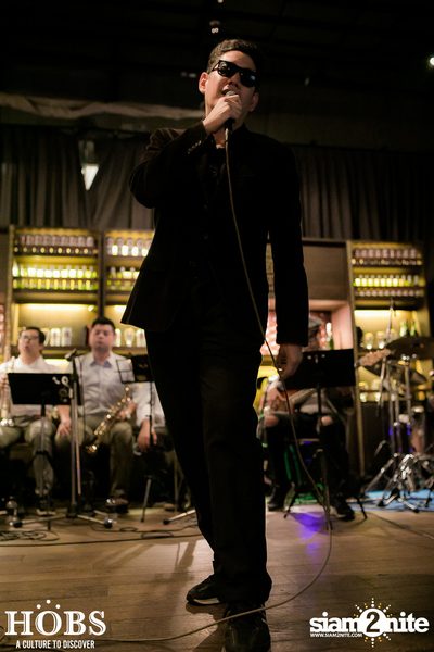 Nop Ponchamni และ The Groovetomatix-11 ที่ ฮอบส์ — photo 19
