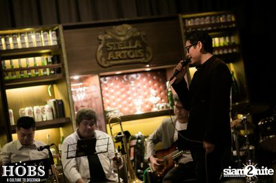 Nop Ponchamni และ The Groovetomatix-11 ที่ ฮอบส์ — photo 23