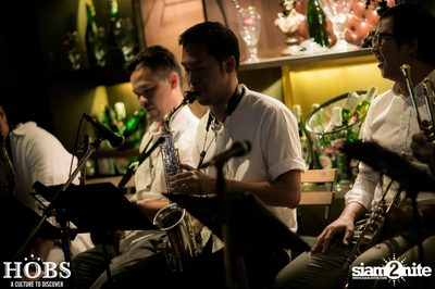 Nop Ponchamni และ The Groovetomatix-11 ที่ ฮอบส์ — photo 34