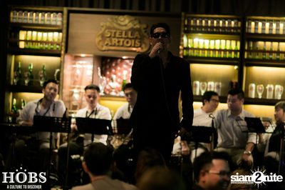 Nop Ponchamni และ The Groovetomatix-11 ที่ ฮอบส์ — photo 41