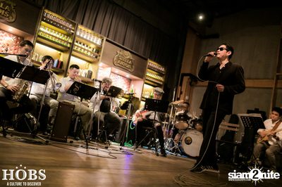 Nop Ponchamni และ The Groovetomatix-11 ที่ ฮอบส์ — photo 66