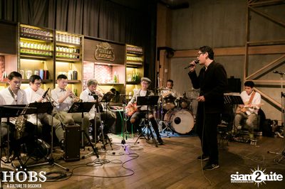 Nop Ponchamni และ The Groovetomatix-11 ที่ ฮอบส์ — photo 76