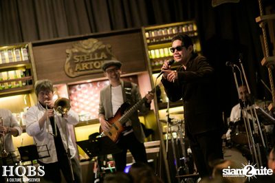 Nop Ponchamni และ The Groovetomatix-11 ที่ ฮอบส์ — photo 90
