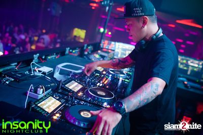 DJ Fingaz at Insanity Nightclub — photo 13