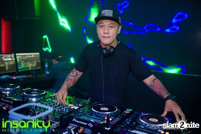 DJ Fingaz at Insanity Nightclub — photo 14