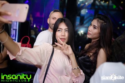 DJ Fingaz at Insanity Nightclub — photo 19