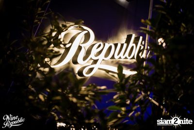 Friday Night at Wine Republic Thonglor — photo 8