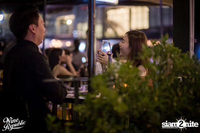 Friday Night at Wine Republic Thonglor — photo 19