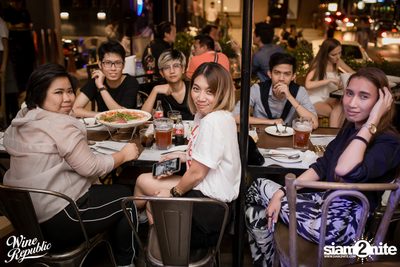 Friday Night at Wine Republic Thonglor — photo 60