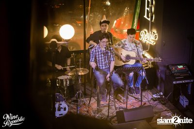 Friday Night at Wine Republic Thonglor — photo 82
