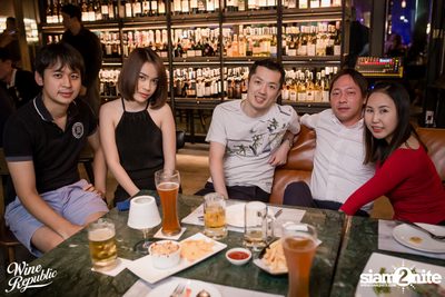 Friday Night at Wine Republic Thonglor — photo 90