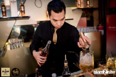 Blen Party กับ Da Endorphine ที่ สน็อบ — photo 15